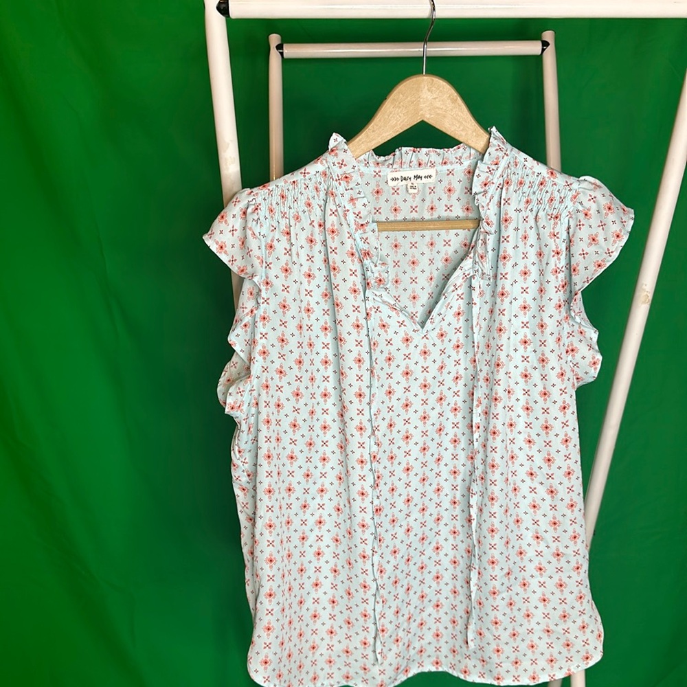 Juniors XL Blouse, Daisy May